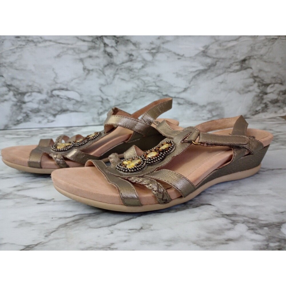 Earth Origins Pisa Falmouth Leather Beaded Comfort Wedge Sandals Size 8M